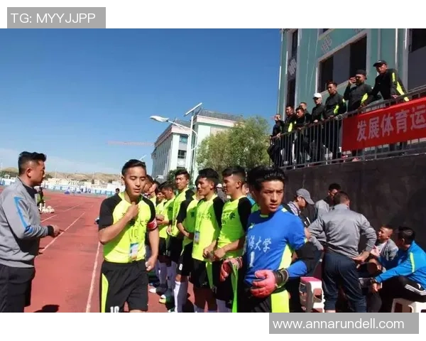 最省力的足球明星揭秘如何在赛场上轻松取胜的秘密与技巧