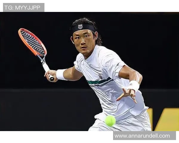 武汉网球队以52分稳居精英赛积分榜首位展现强劲实力