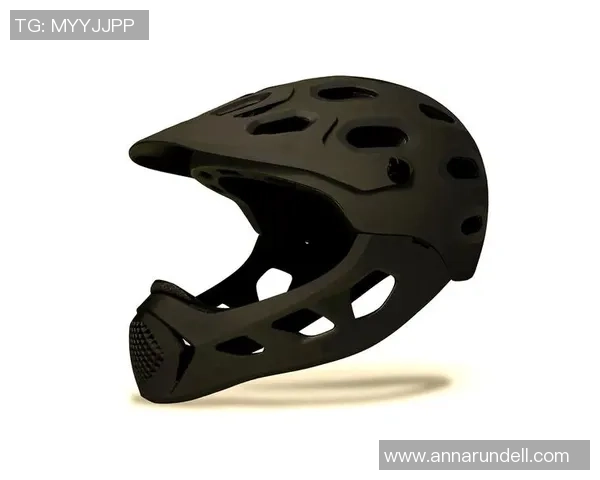 极限运动装备选购:头盔推荐